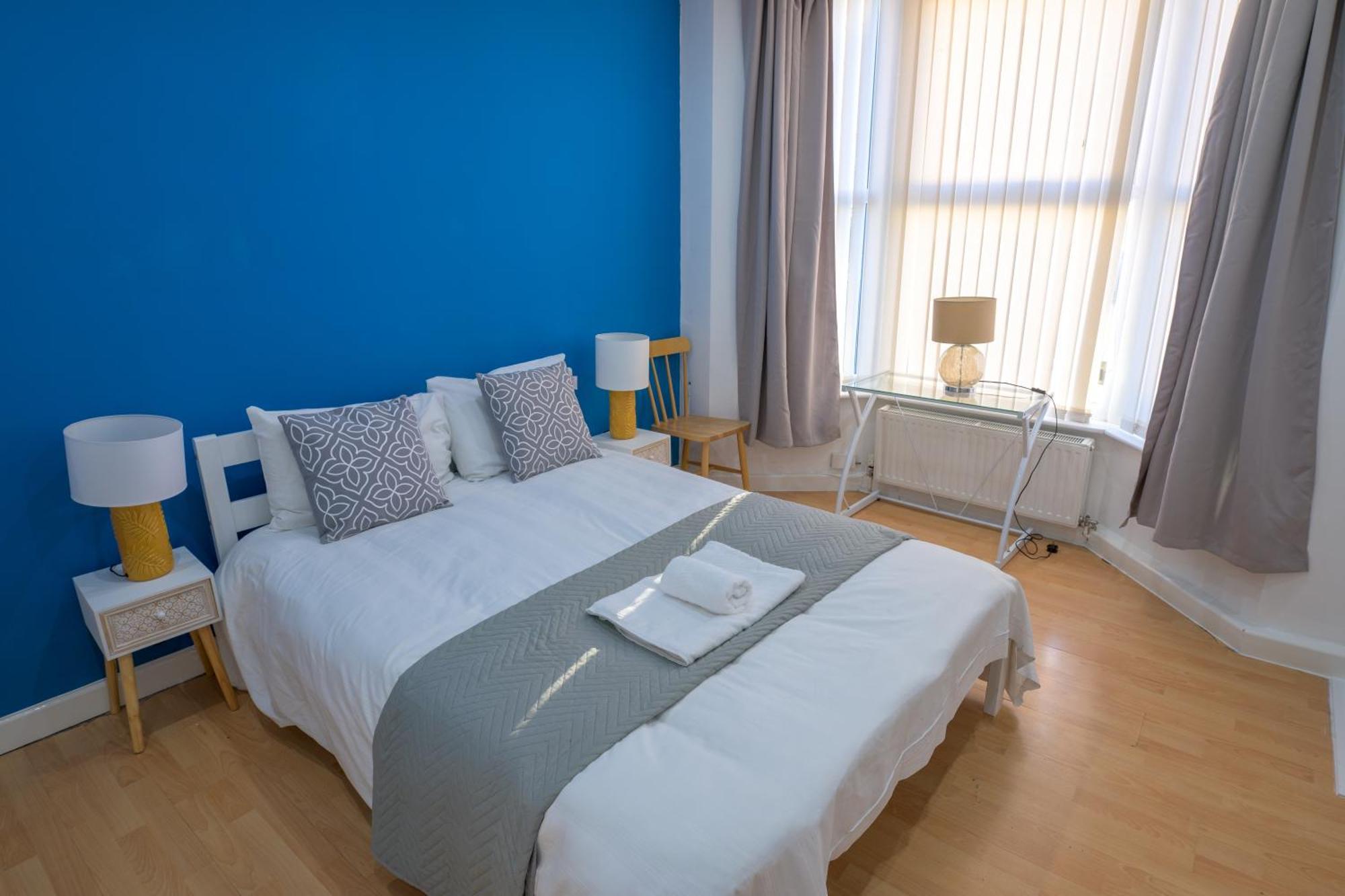 Holiday home Spacious 5 Bed House, Perfect For Groups, Great Location Liverpool